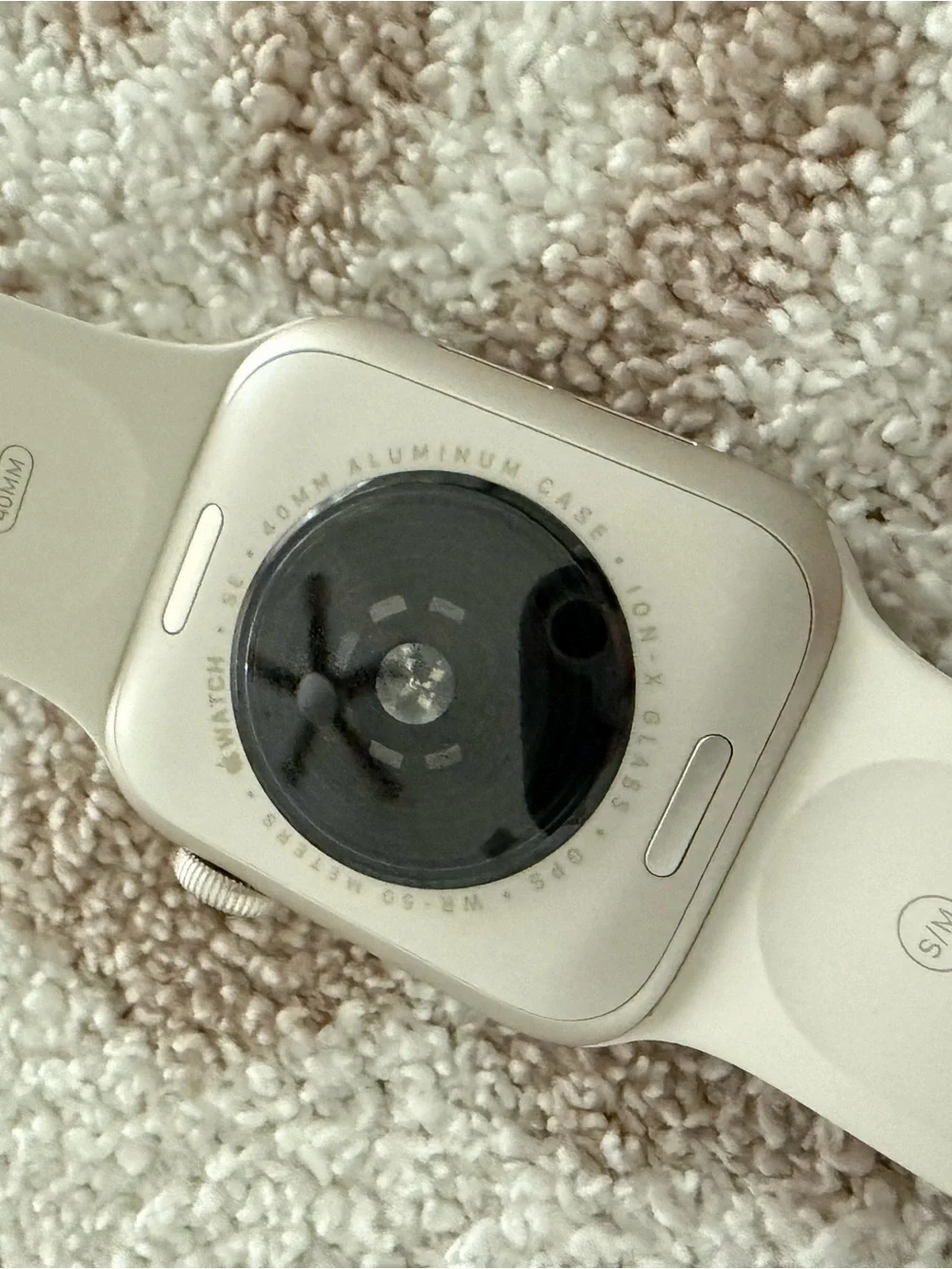 Apple Watch SE 3 40mm starlight